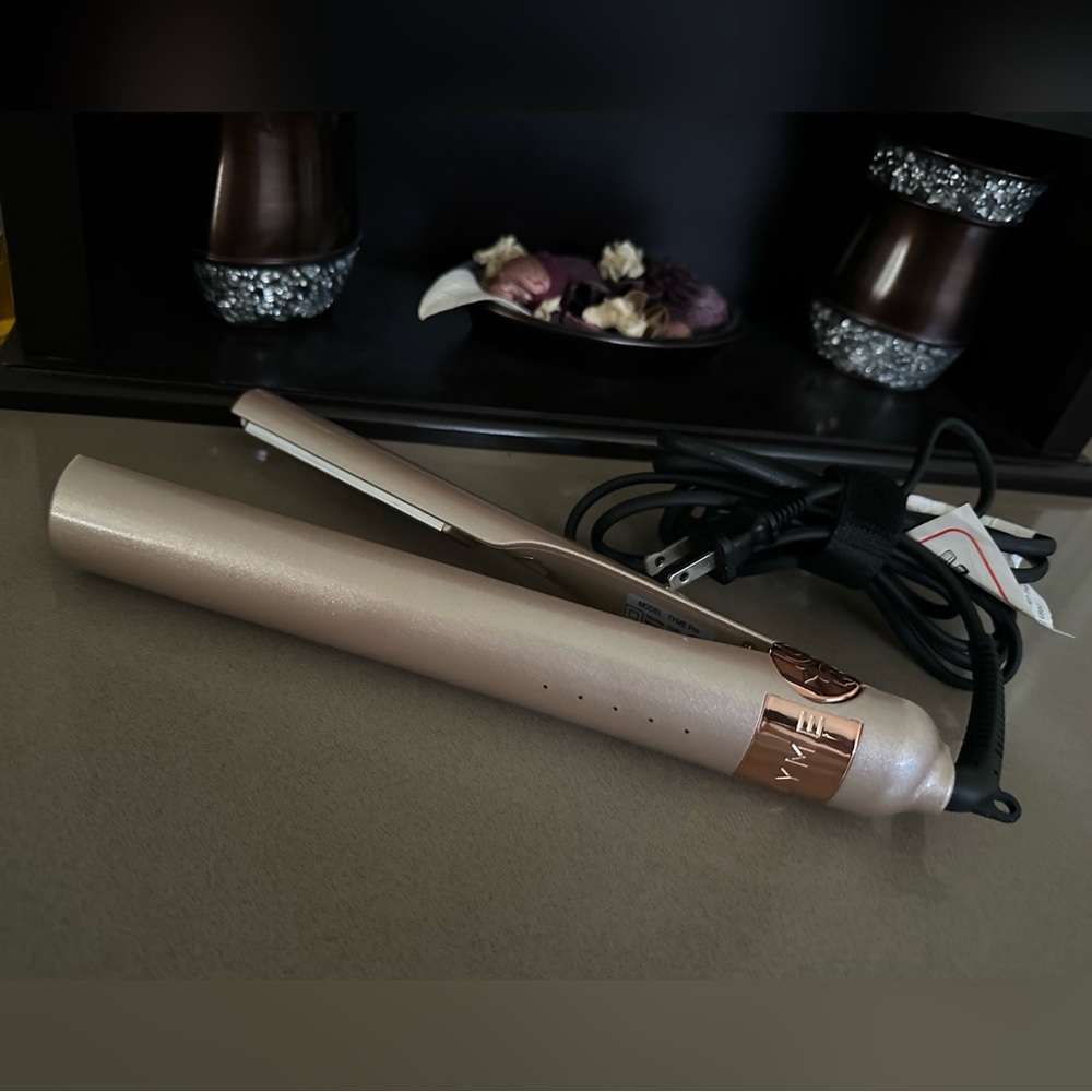 Tyme Pro Styling Iron